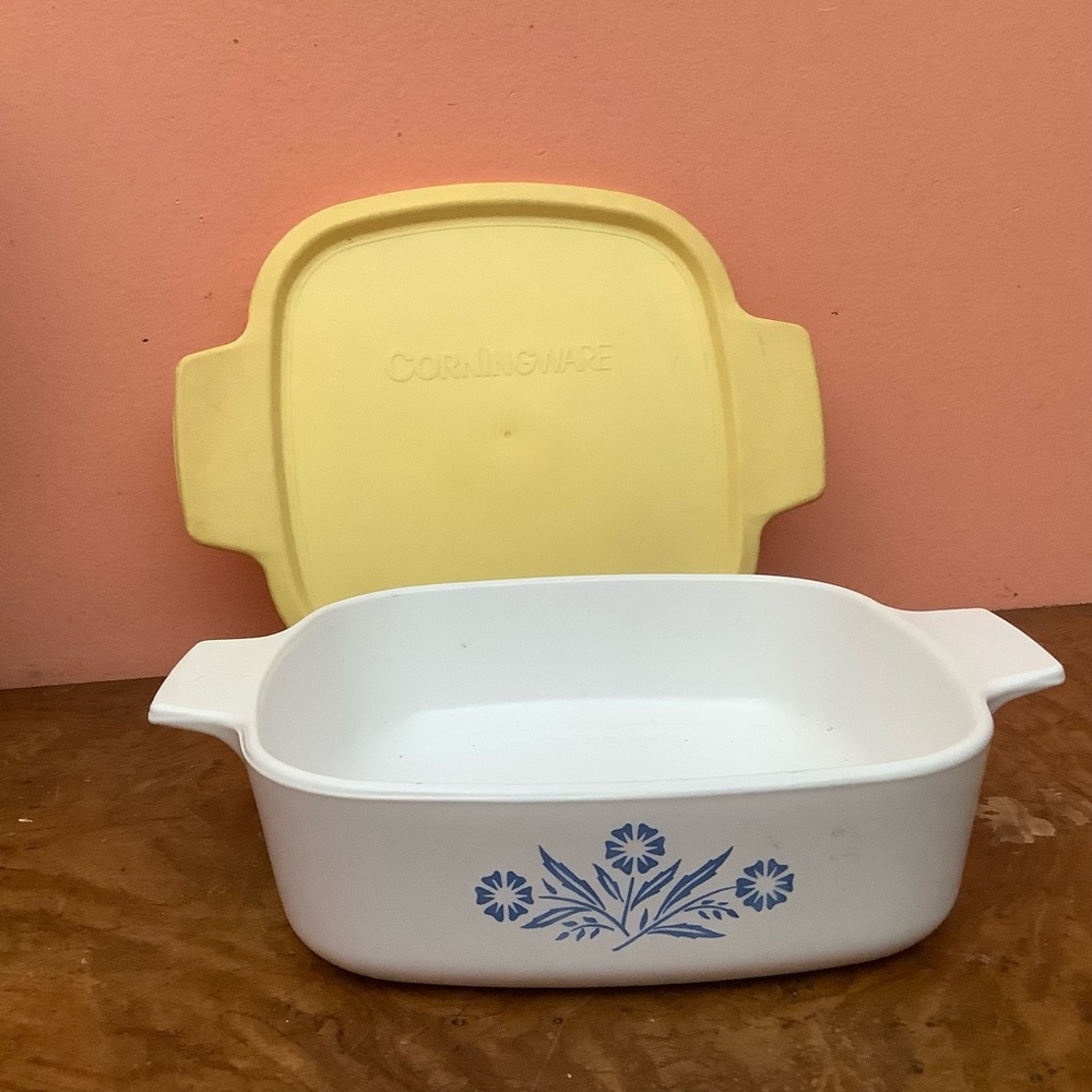 CorningWare 1 Qt White Dish with Blue Floral Design and Yellow Lid